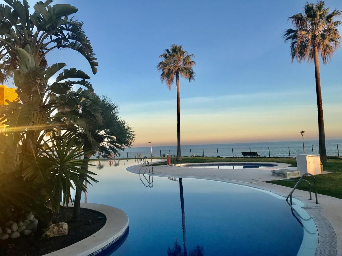 Mi Capricho 4B Beachfront - Apartment With Sea View - Costa Del Sol - La Cala De Mijas Bagian luar foto